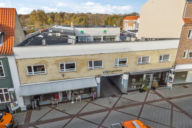 Kindhestegade 12A, 1. og 12E, 1. th.